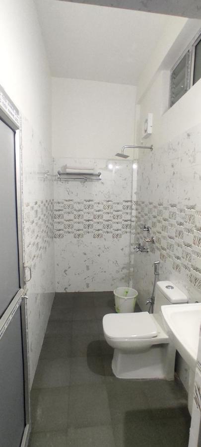 Krazyrooms, Kaziranga Exterior photo