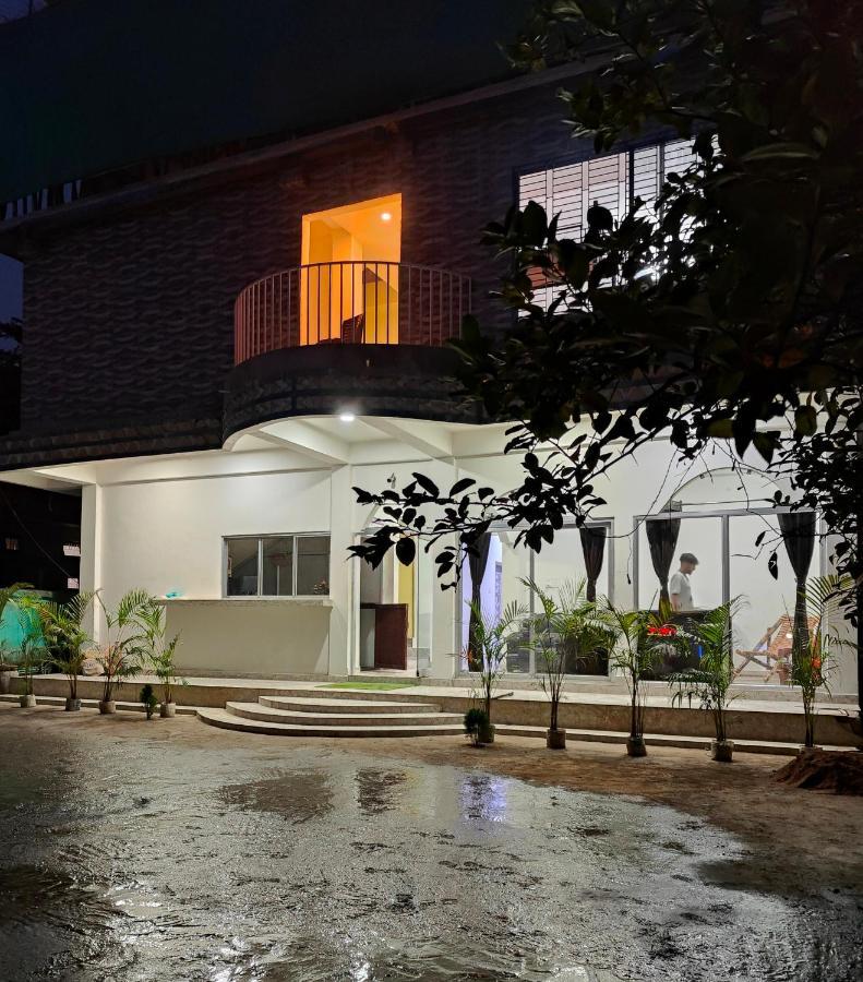 Krazyrooms, Kaziranga Exterior photo