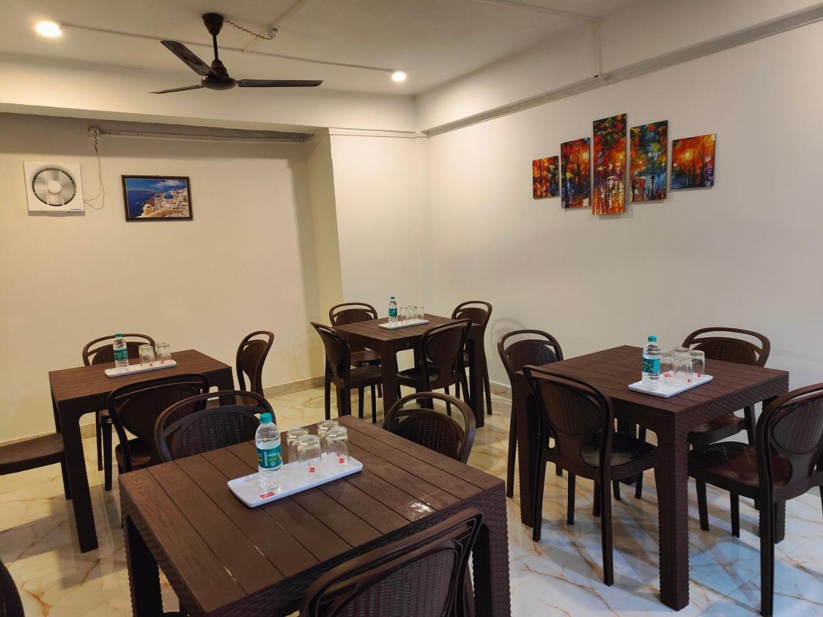 Krazyrooms, Kaziranga Exterior photo