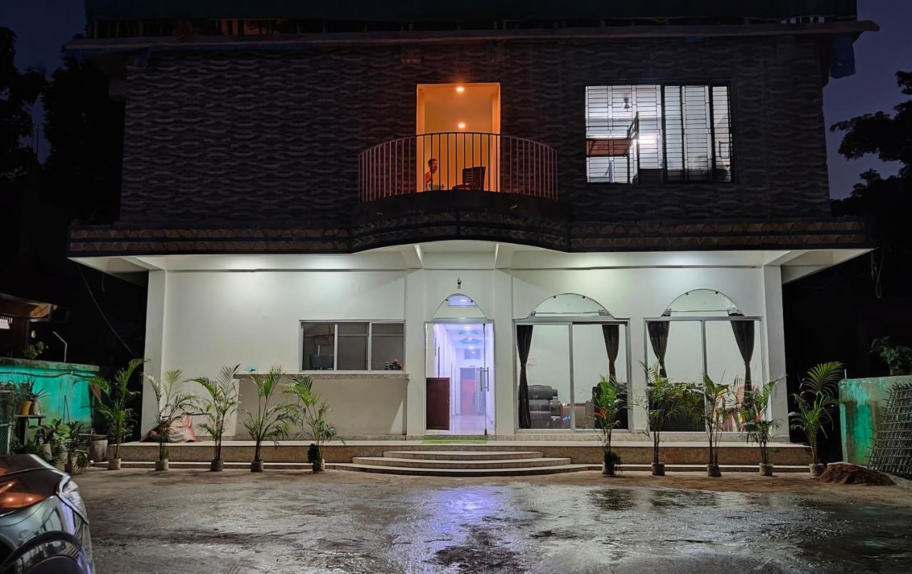 Krazyrooms, Kaziranga Exterior photo
