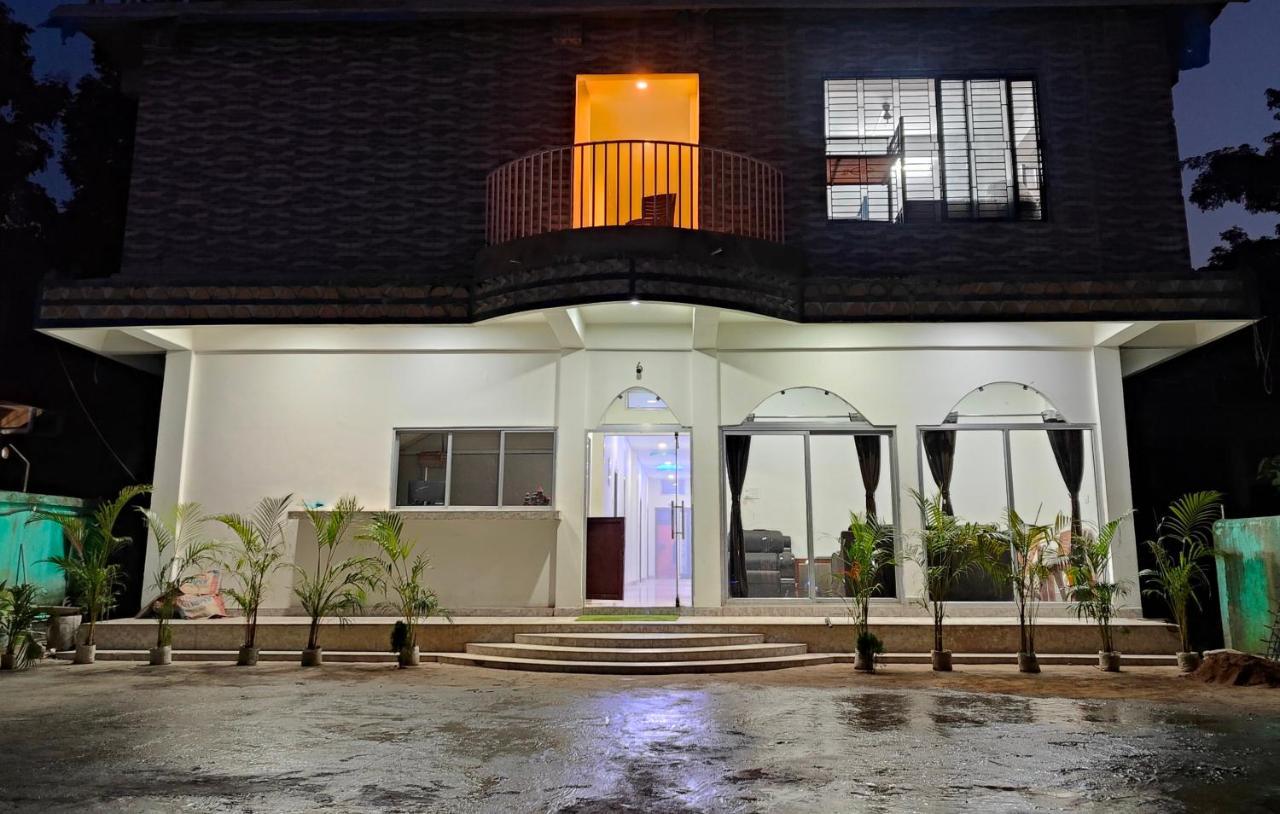 Krazyrooms, Kaziranga Exterior photo