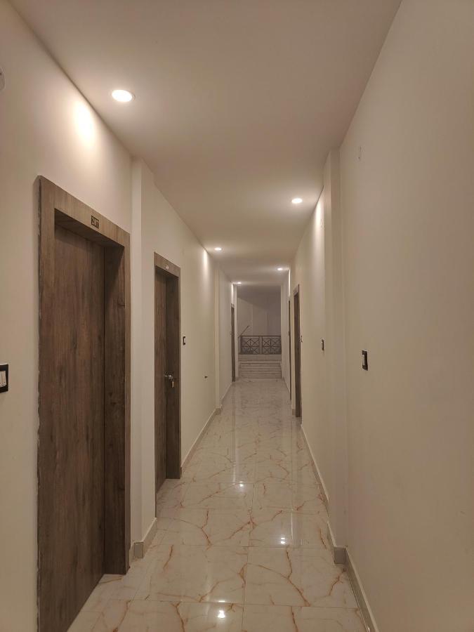 Krazyrooms, Kaziranga Exterior photo