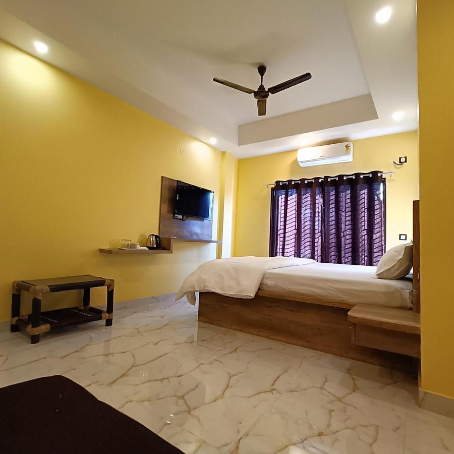 Krazyrooms, Kaziranga Exterior photo