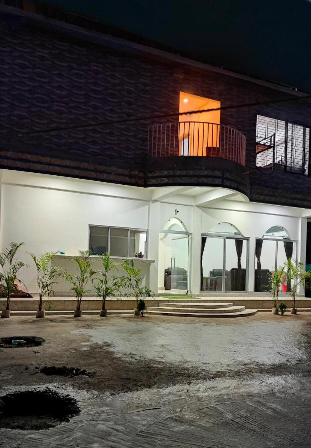Krazyrooms, Kaziranga Exterior photo