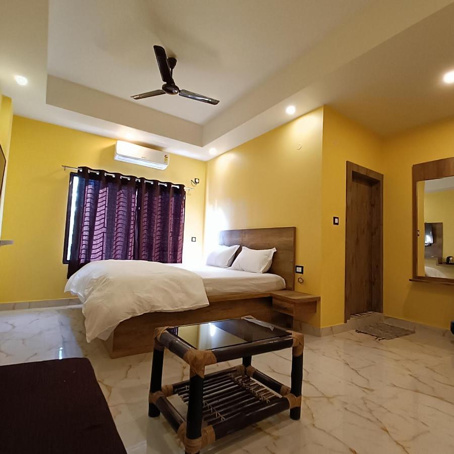 Krazyrooms, Kaziranga Exterior photo